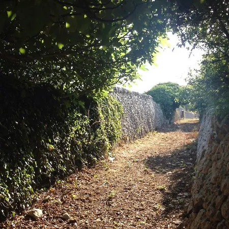 Masseria Del Fico In Valle D 'itria * Martina Franca